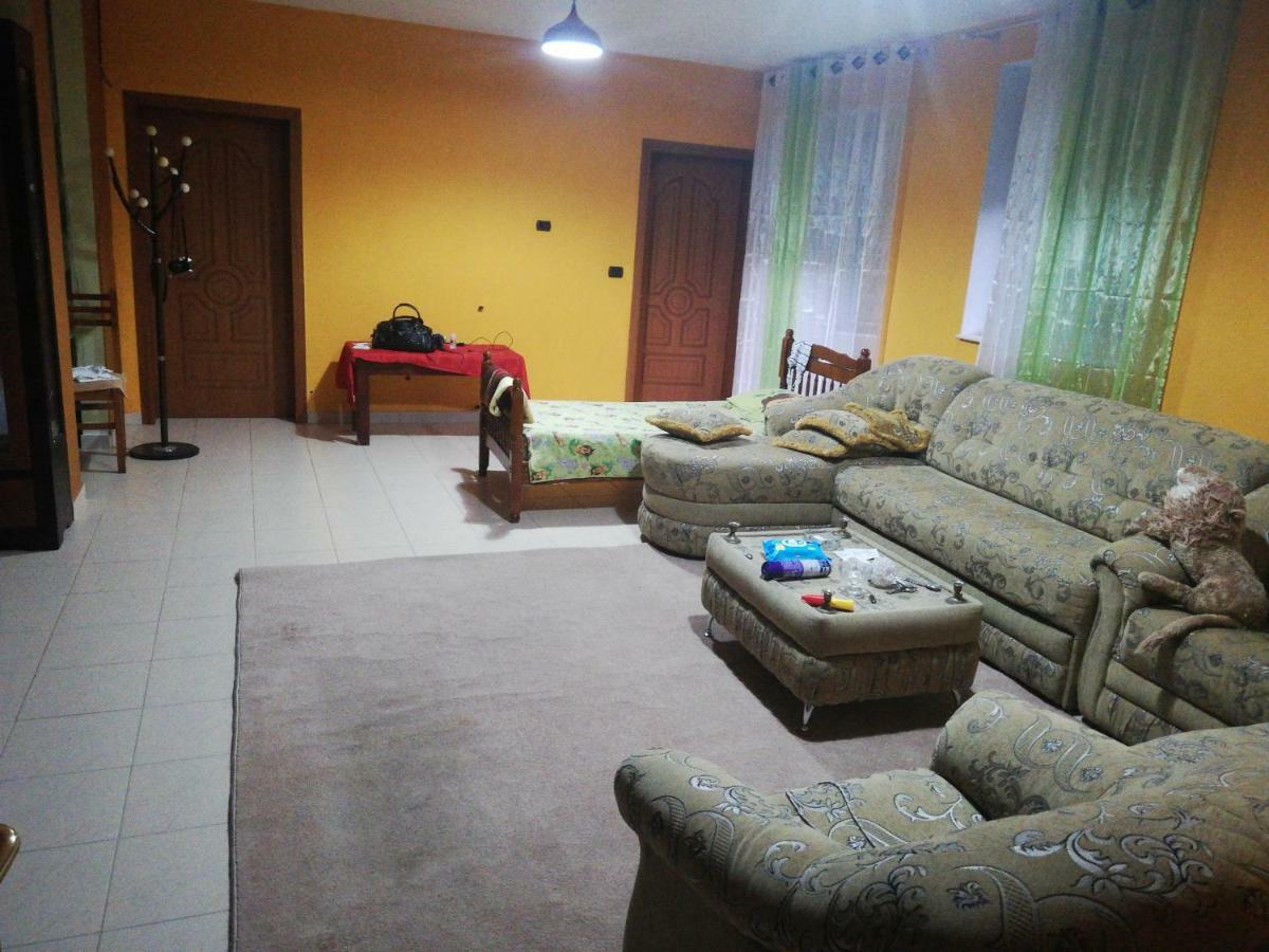 Hotel Albania Golem Zewnętrze zdjęcie
